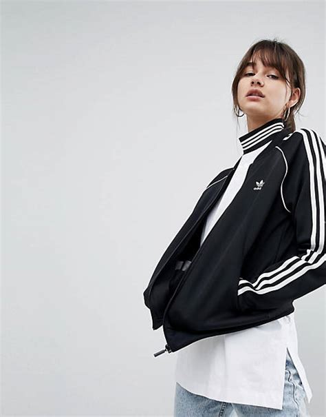 adidas originals adicolor schwarze trainingsjacke mit drei streifen